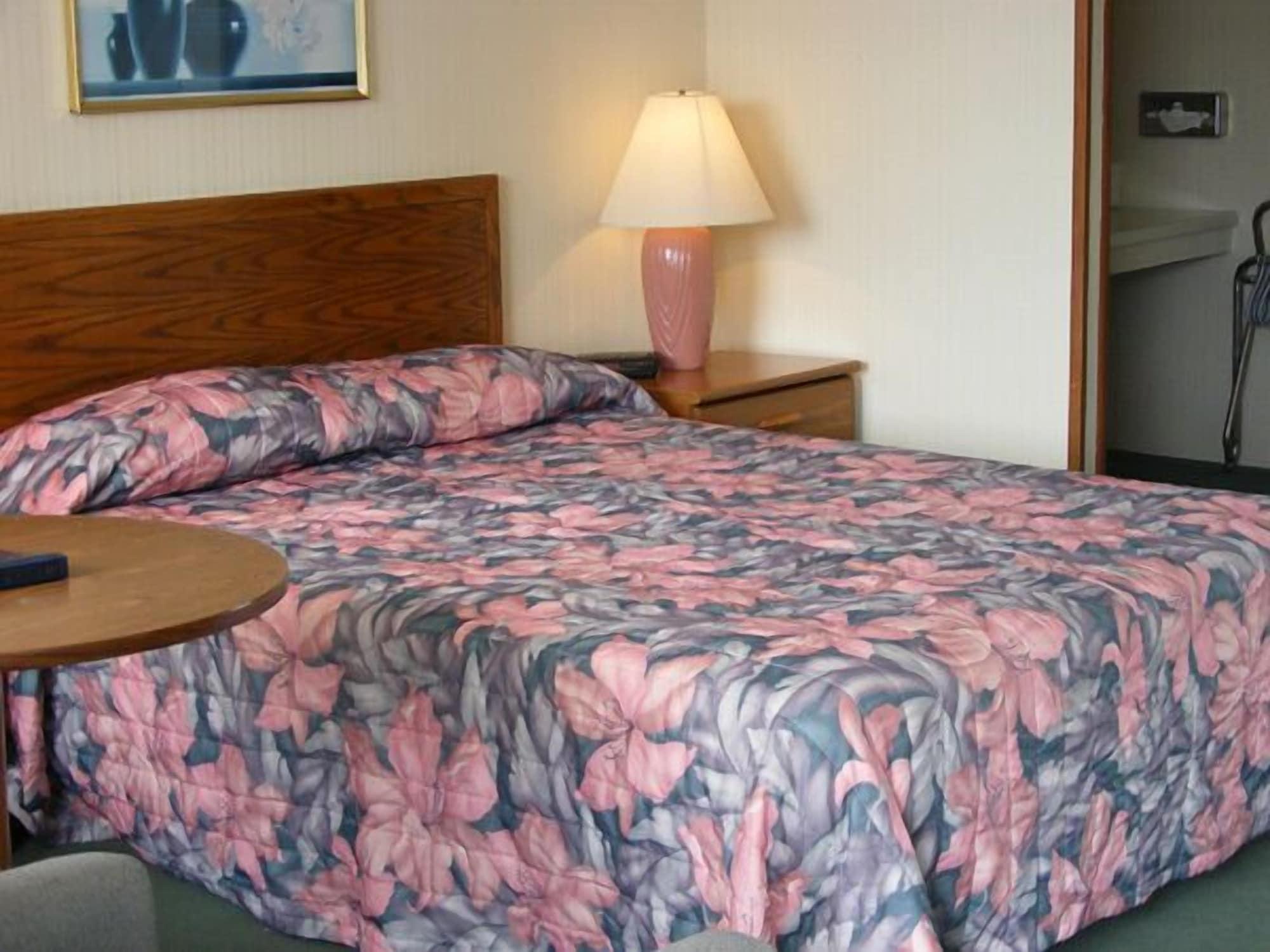 Great Lakes Inn Mackinaw City Esterno foto