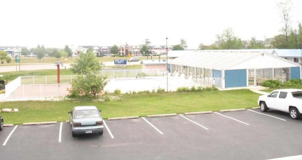 Great Lakes Inn Mackinaw City Esterno foto