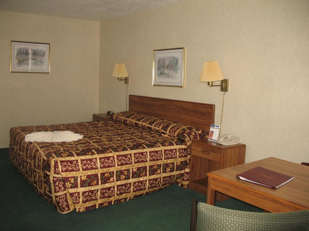Great Lakes Inn Mackinaw City Esterno foto