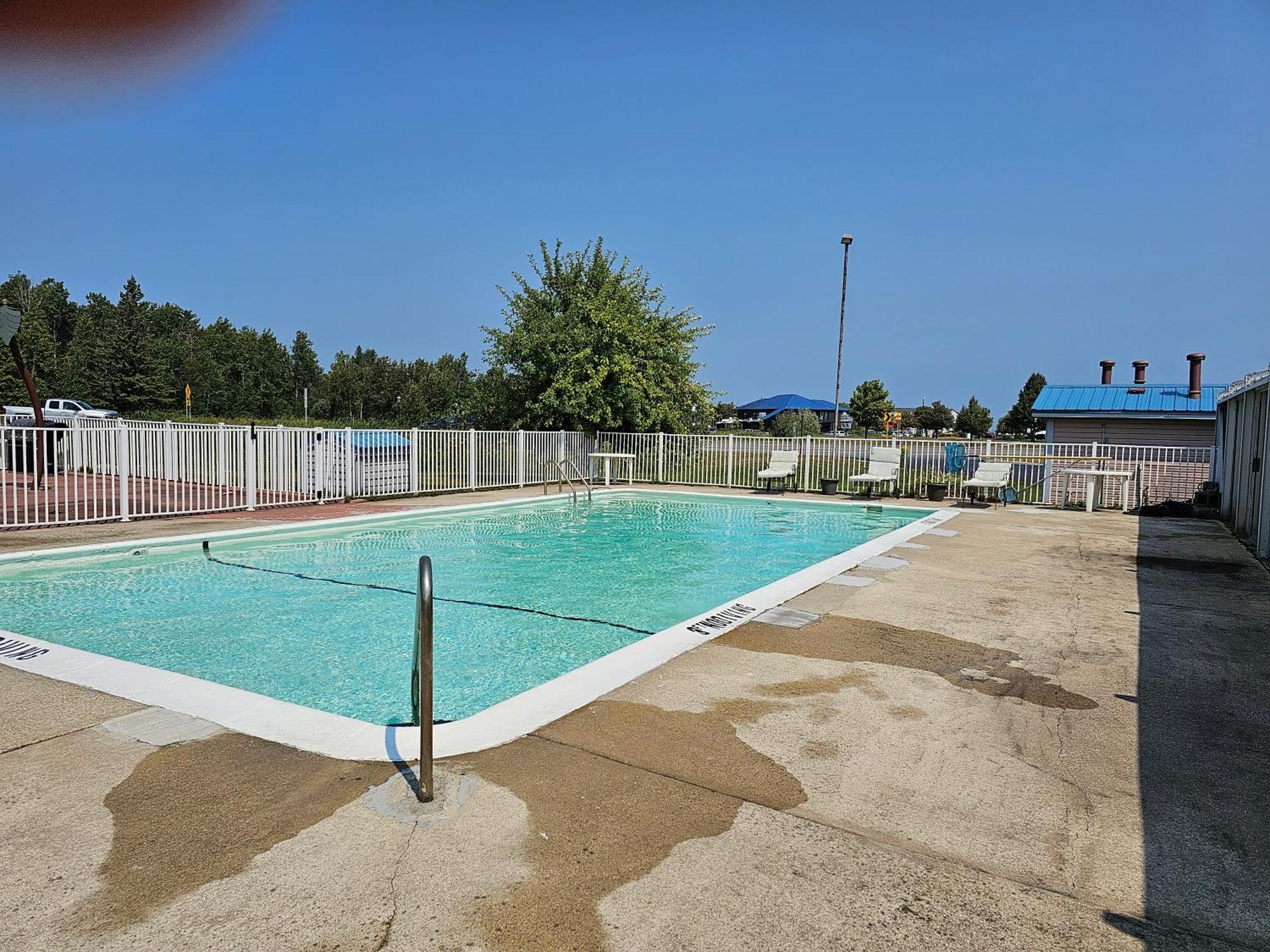 Great Lakes Inn Mackinaw City Esterno foto